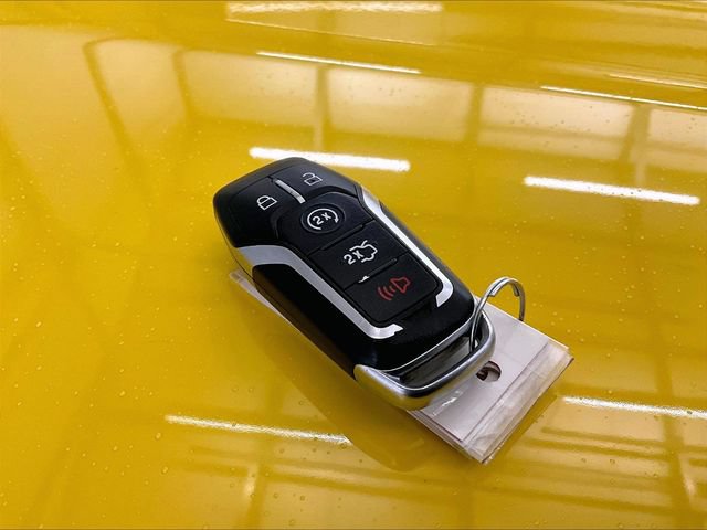 Used 2015 Ford Mustang Premium RWD image 10