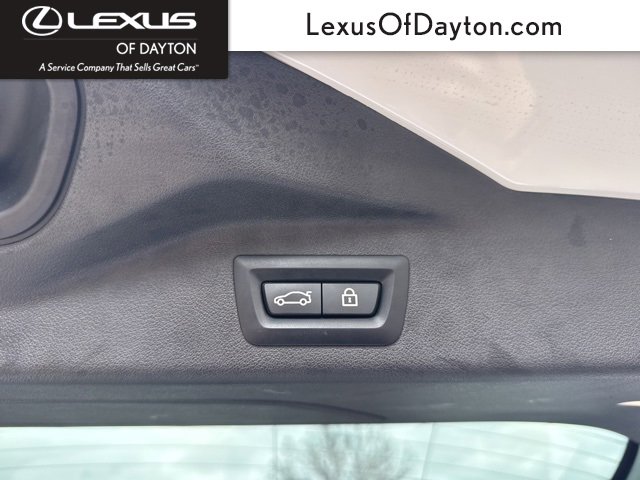 Used 2023 BMW X7 M60i w/ Executive Package image 50