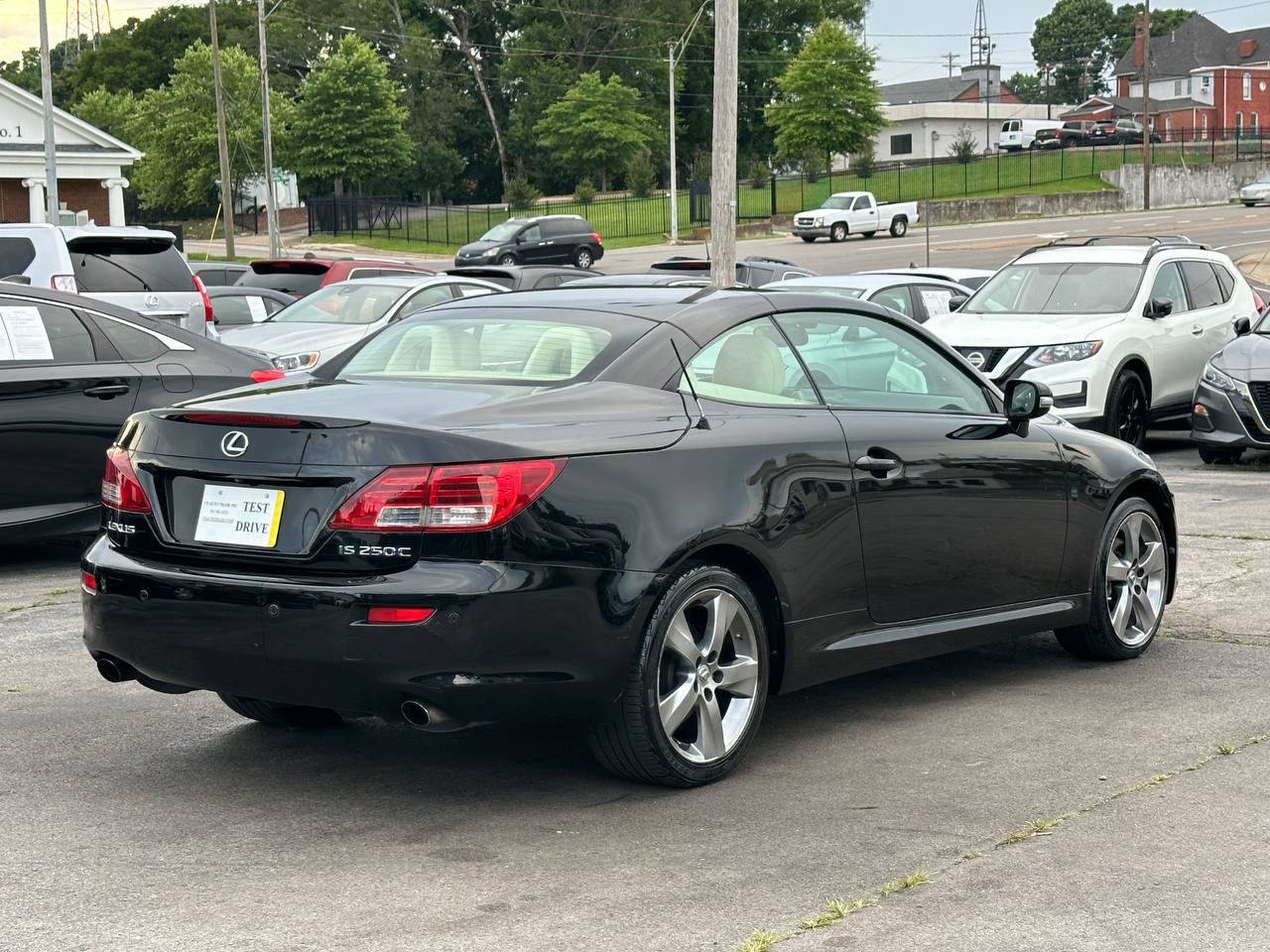 Used 2010 Lexus IS 250C RWD image 14