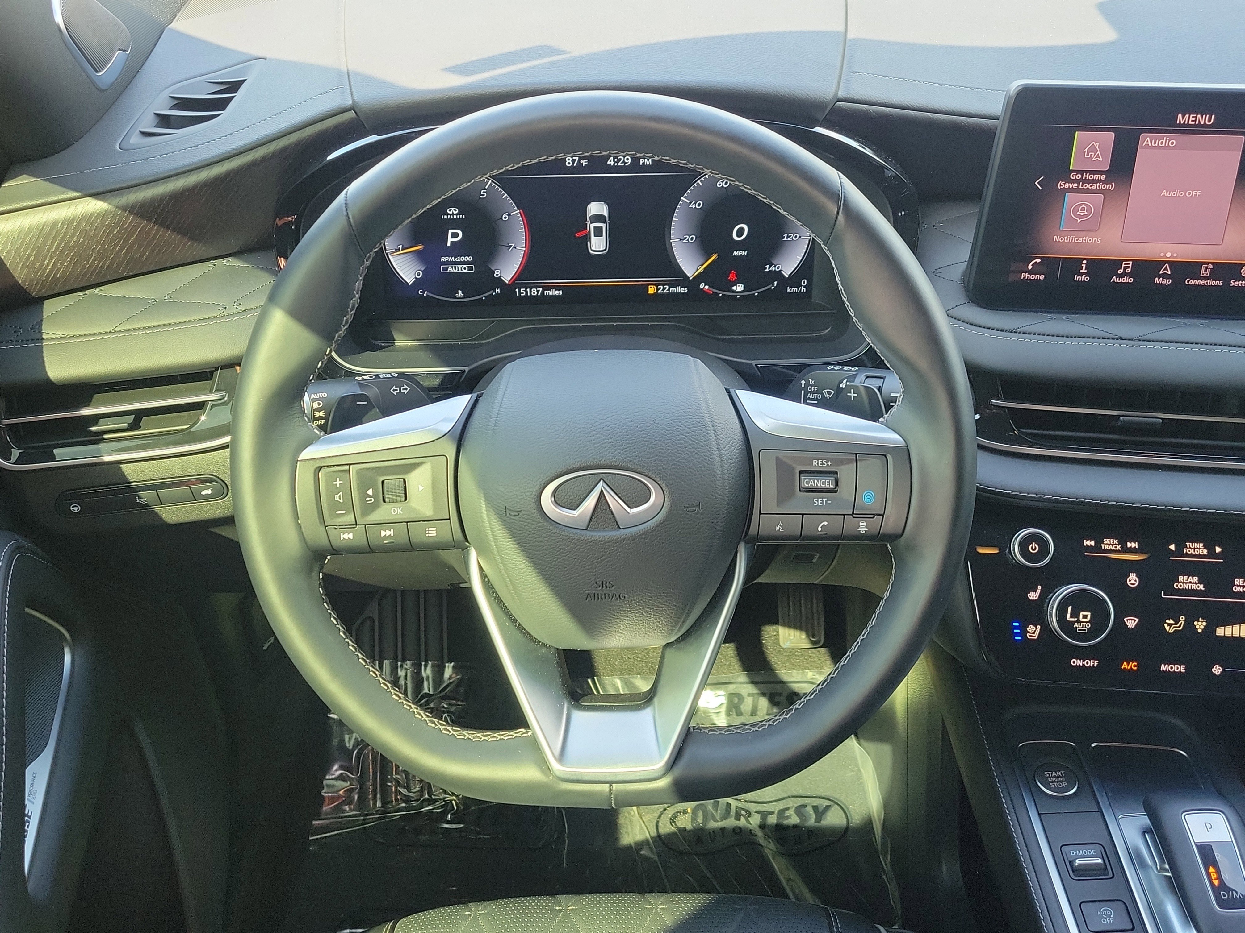 Certified 2025 INFINITI QX60 Autograph w/ Cargo Package AWD/4WD image 5