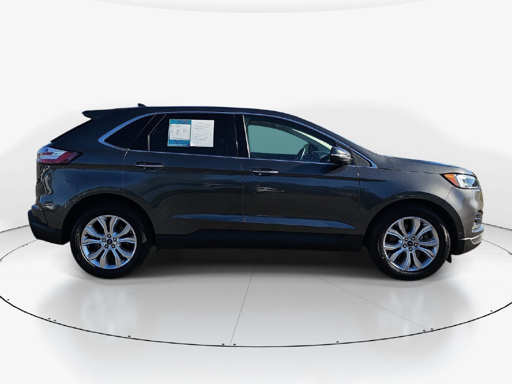 Used 2020 Ford Edge Titanium w/ Equipment Group 301A AWD/4WD image 5