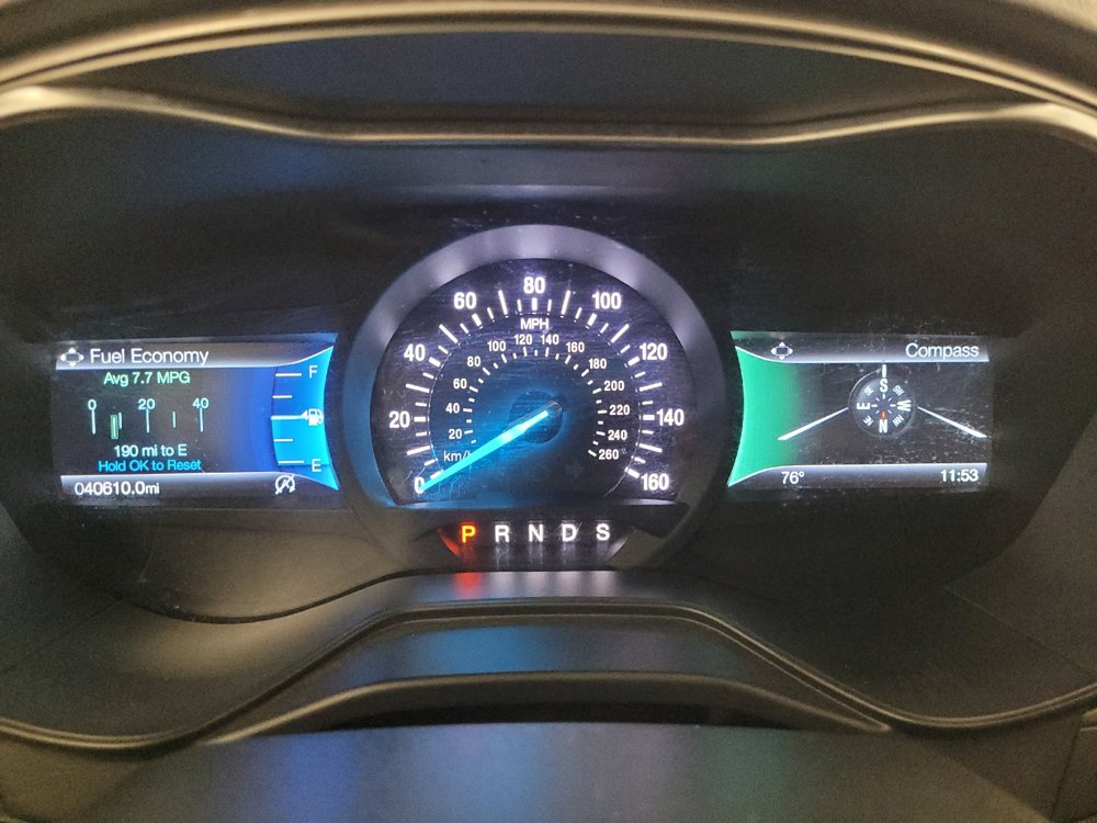 Used 2019 Ford Fusion SE FWD image 23