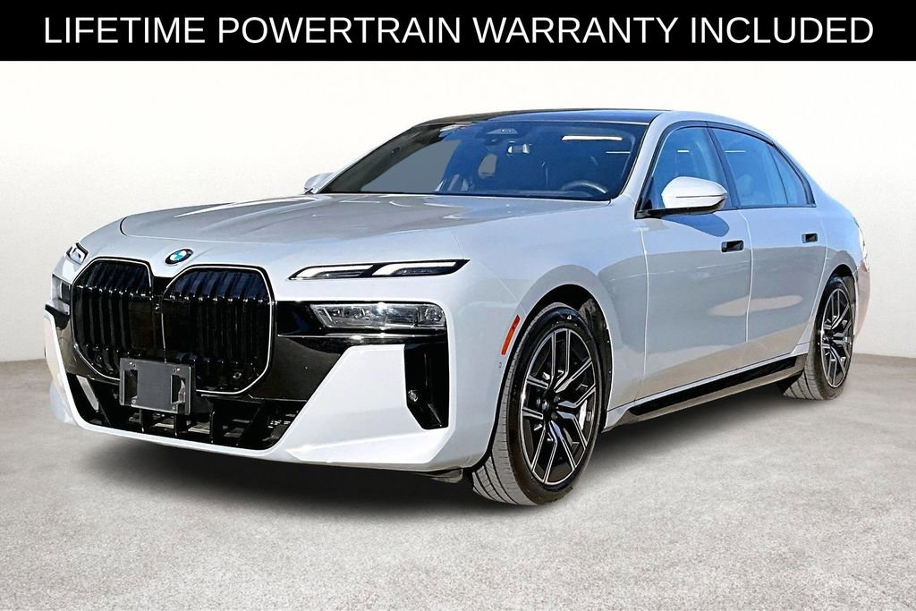 Used 2025 BMW 740i xDrive AWD/4WD image 13