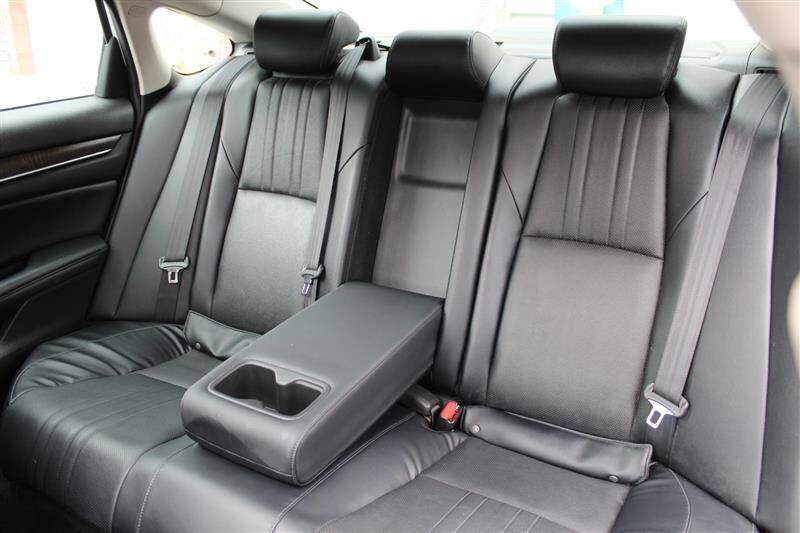 Used 2018 Honda Accord EX-L image 23