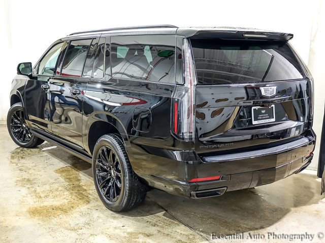 Certified 2026 Cadillac Escalade ESV Sport w/ LPO, ONYX Package AWD/4WD image 9