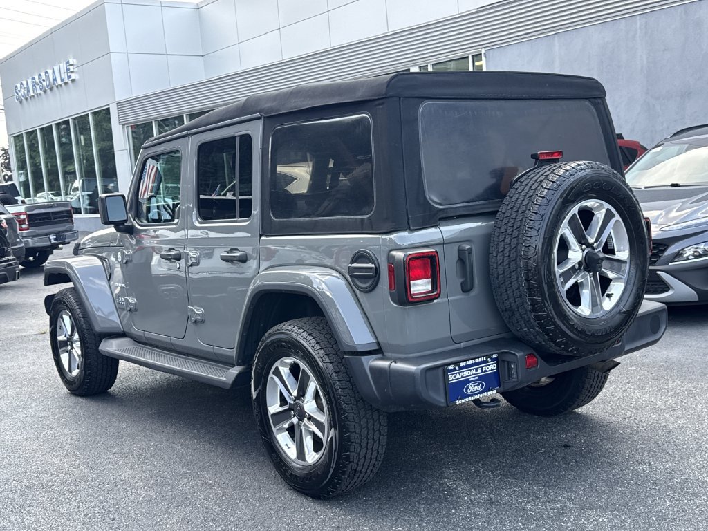 Used 2021 Jeep Wrangler Unlimited Sahara AWD/4WD image 6