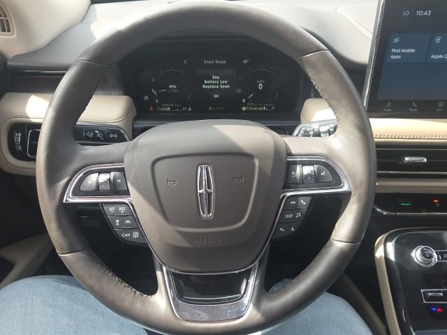 Used 2022 Lincoln Nautilus Reserve w/ Equipment Group 201A AWD/4WD image 38