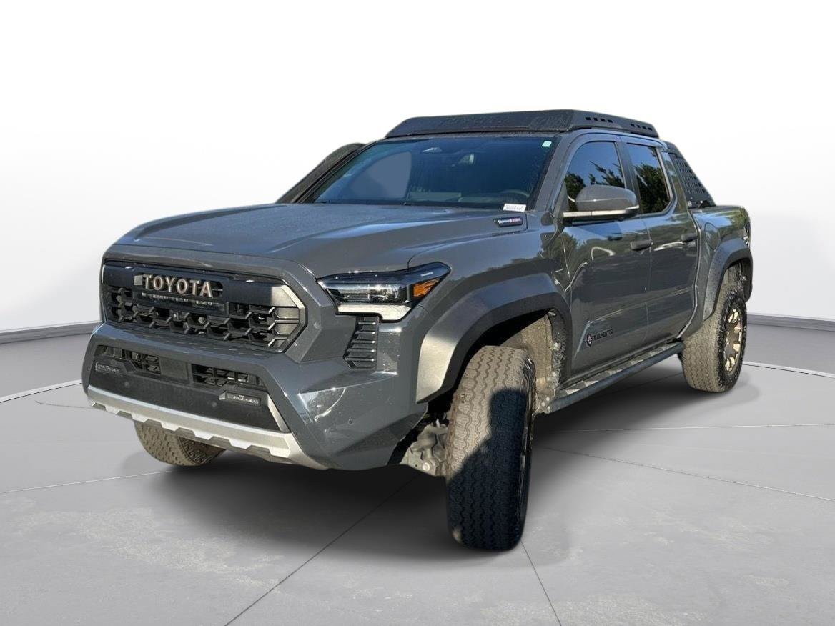Used 2024 Toyota Tacoma 4x4 Double Cab Hybrid image 2
