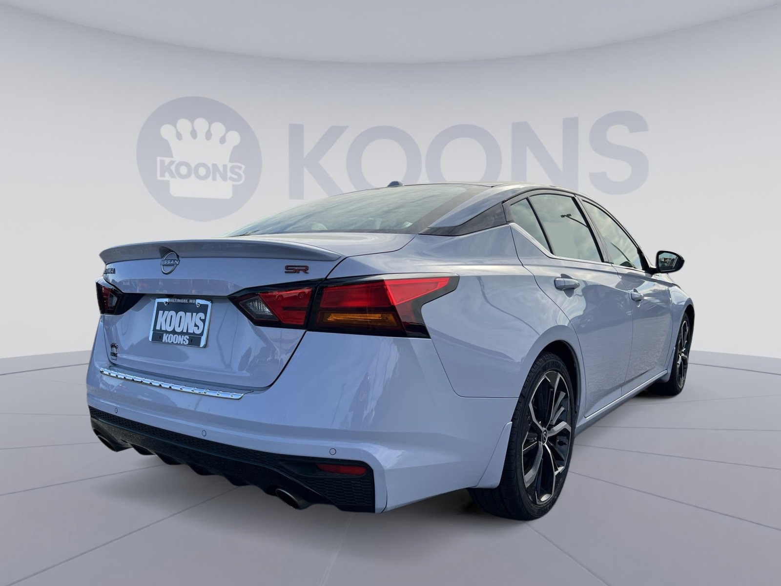 Used 2023 Nissan Altima 2.5 SR w/ SR Premium Package FWD image 16