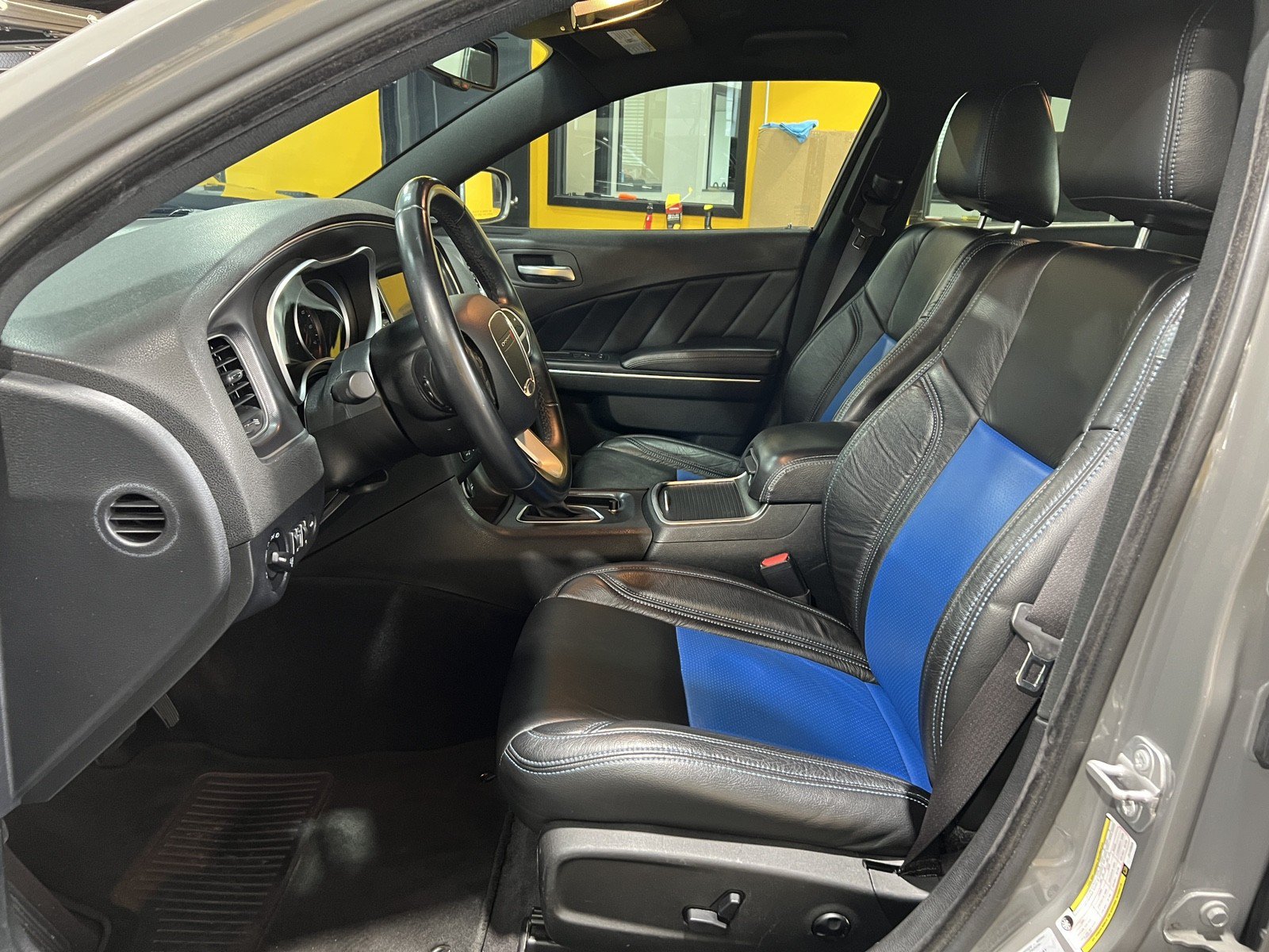 Used 2018 Dodge Charger SXT Plus RWD image 15