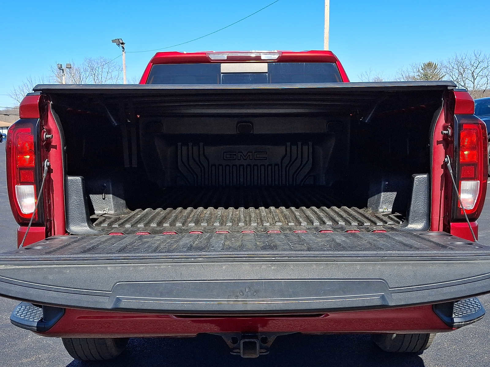 Used 2021 GMC Sierra 1500 Elevation w/ Preferred Package image 28