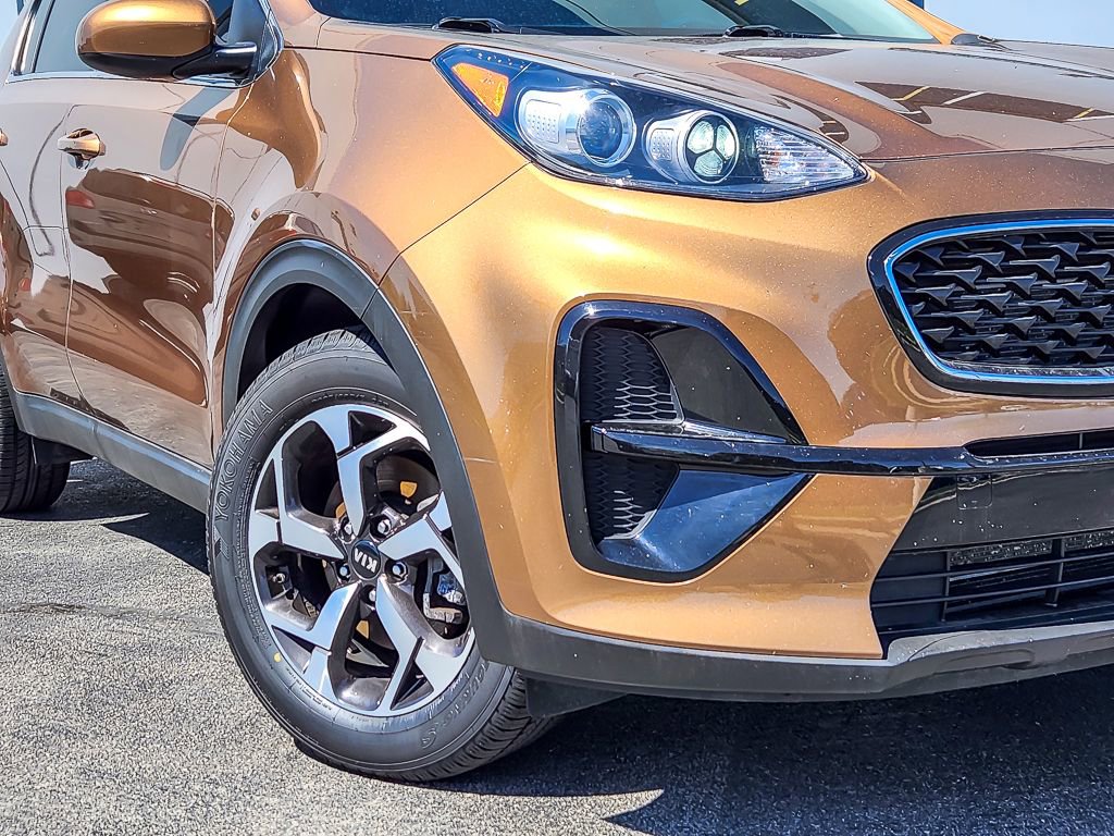 Used 2021 Kia Sportage LX FWD image 3