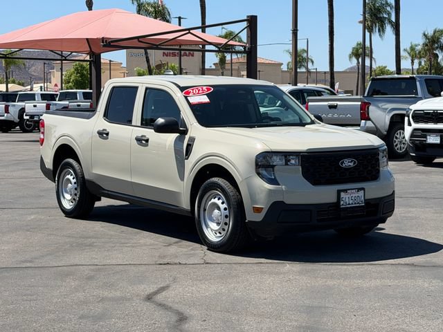 Used 2025 Ford Maverick XL w/ Equipment Group 102A AWD/4WD image 3