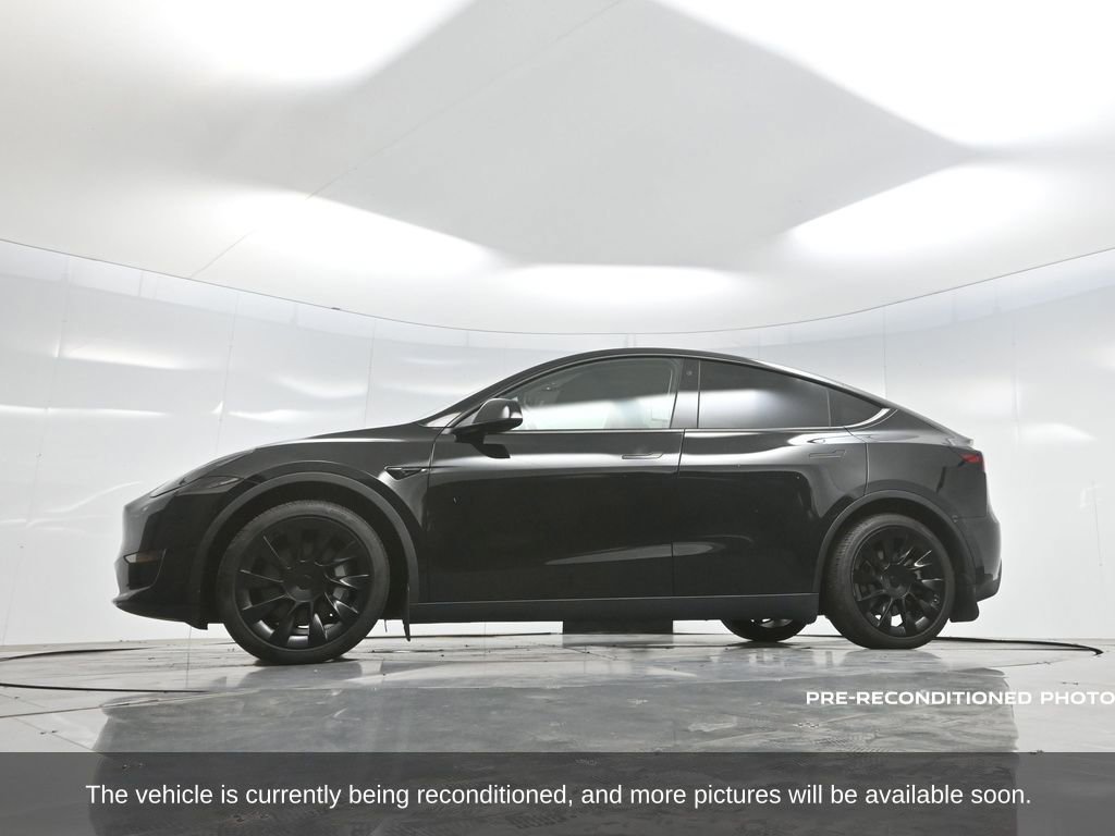 Used 2023 Tesla Model Y Long Range image 64
