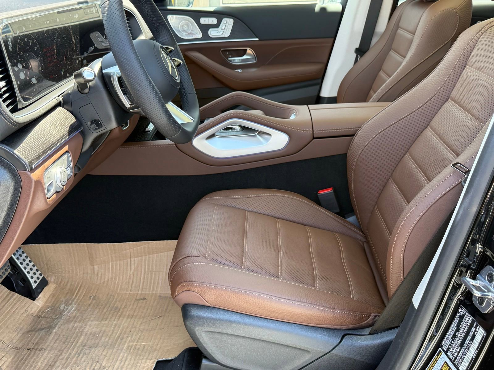 New 2026 Mercedes-Benz GLS 450 4MATIC image 19
