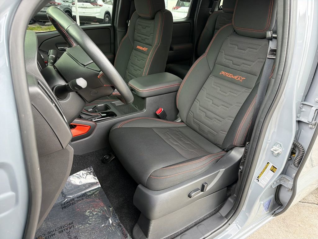 Used 2024 Nissan Frontier PRO-4X w/ Off-Road Protection Package image 29