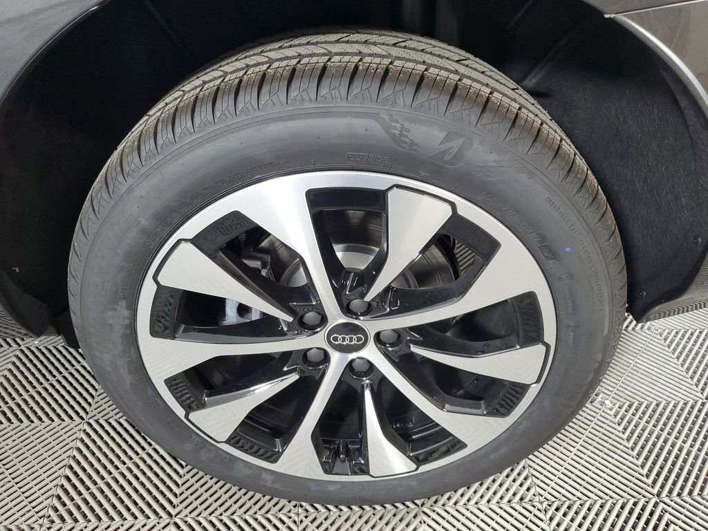 New 2026 Audi Q3 quattro 2.0T image 11