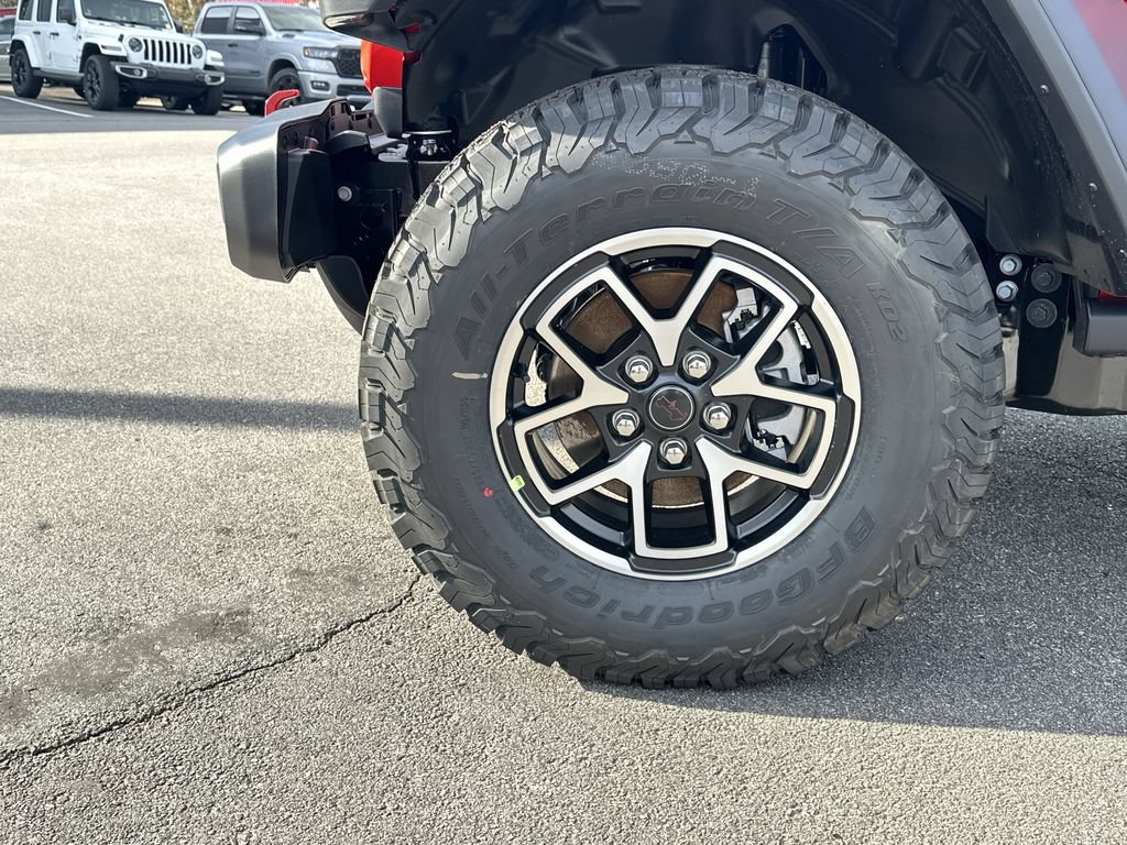 New 2026 Jeep Wrangler Unlimited Rubicon w/ Technology Group AWD/4WD image 11