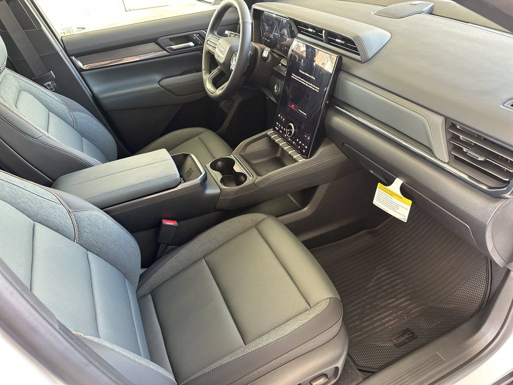 New 2026 GMC Terrain AT4 AWD/4WD image 37