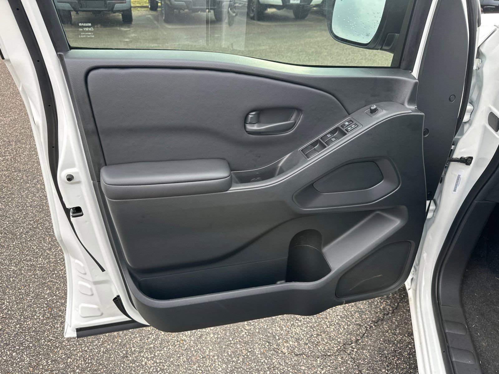 New 2026 Nissan Frontier SV w/ SV Convenience Package RWD image 10