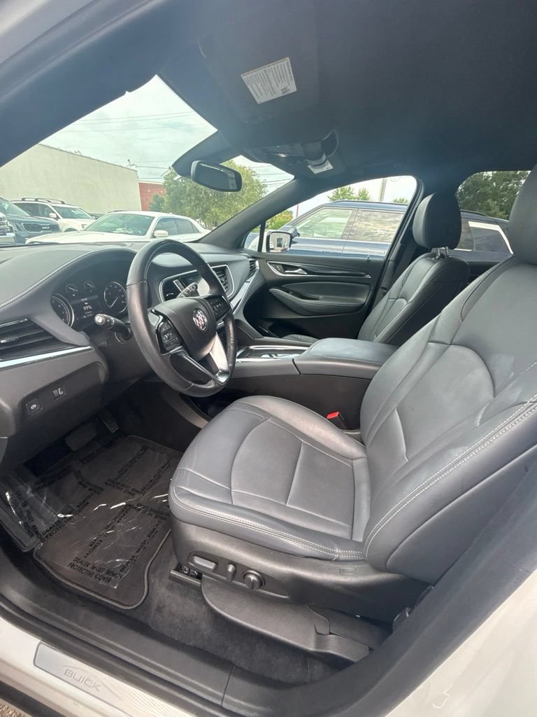 Used 2023 Buick Enclave Essence FWD image 12