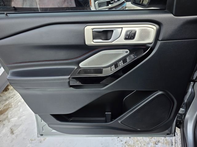 Used 2023 Ford Explorer ST w/ Equipment Group 401A image 27