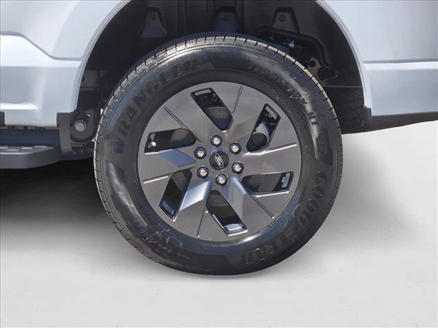 New 2025 Ford F150 Lightning Flash image 9