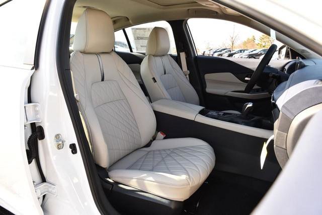 New 2026 Nissan Sentra SL image 25