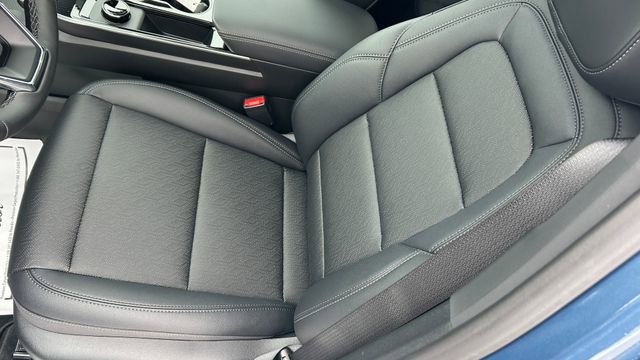 New 2026 Chevrolet Equinox LT w/ Convenience Package II image 16