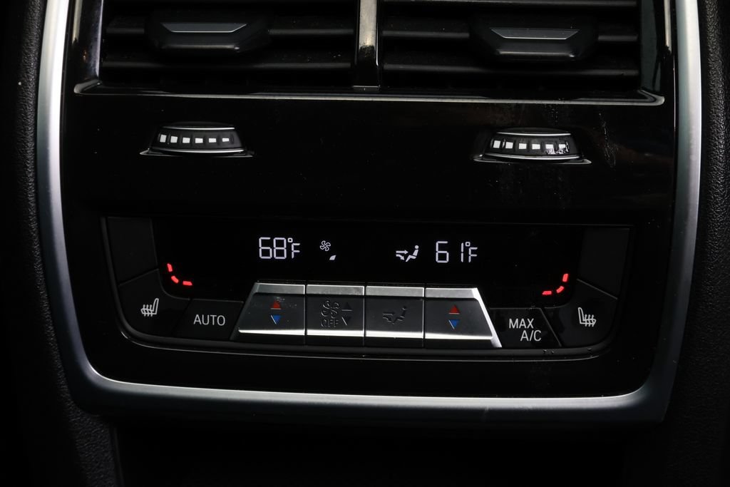 Used 2025 BMW X5 M60i AWD/4WD image 34