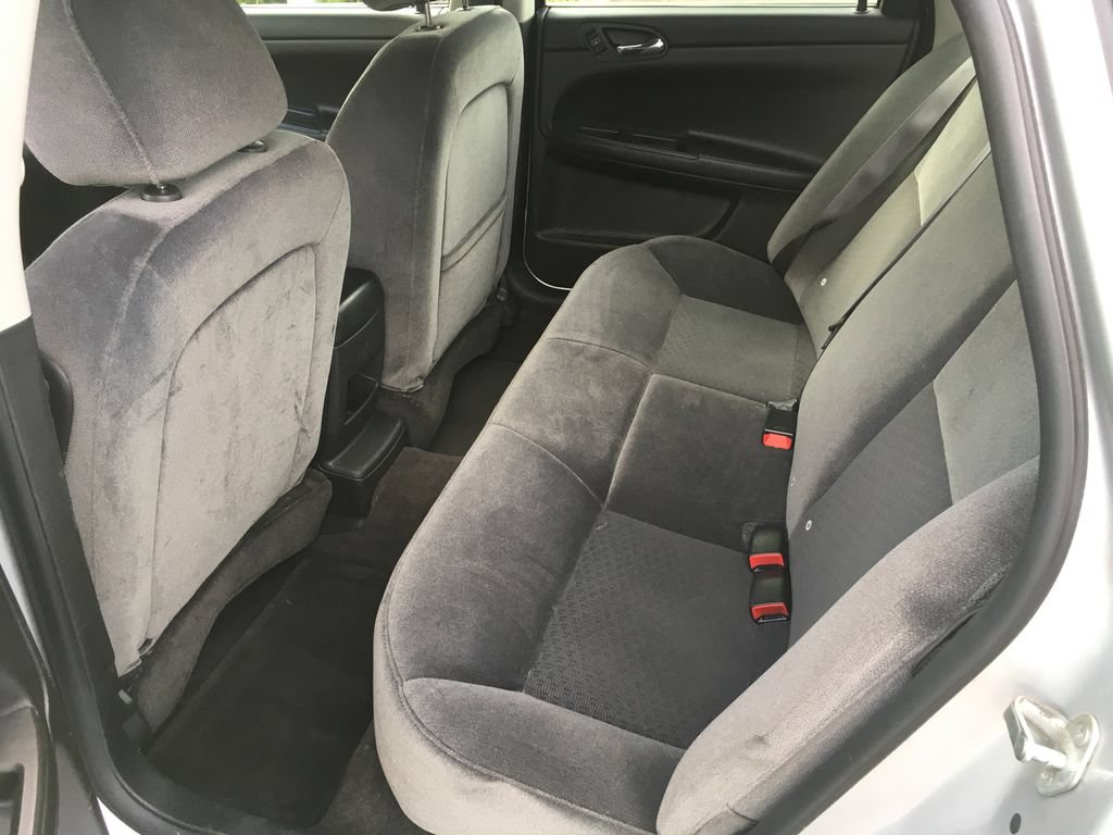 Used 2014 Chevrolet Impala LT FWD image 27