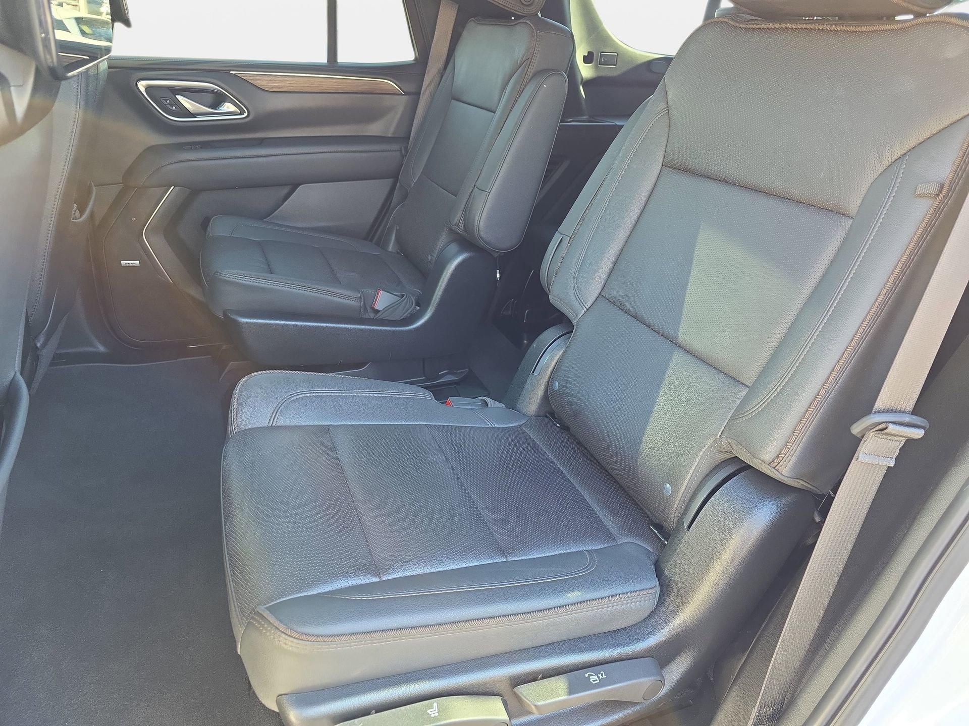 Used 2024 Chevrolet Tahoe High Country image 14