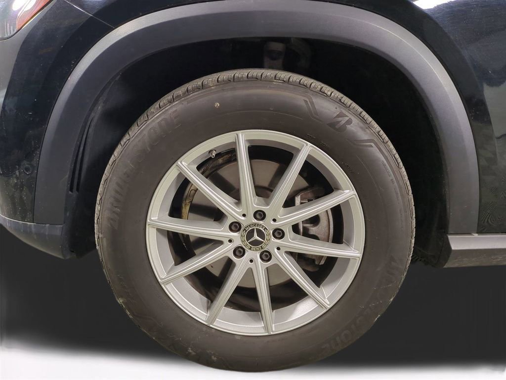 Used 2024 Mercedes-Benz GLE 350 4MATIC w/ 3rd Row Seat Package image 11