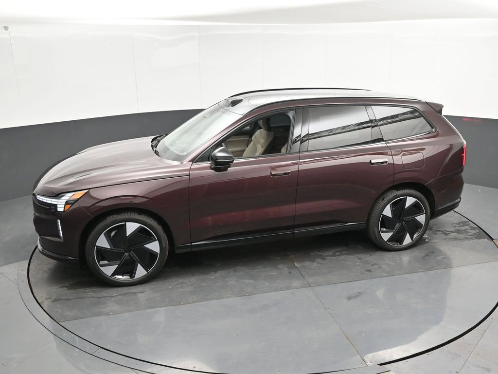 New 2025 Volvo EX90 Ultra image 36