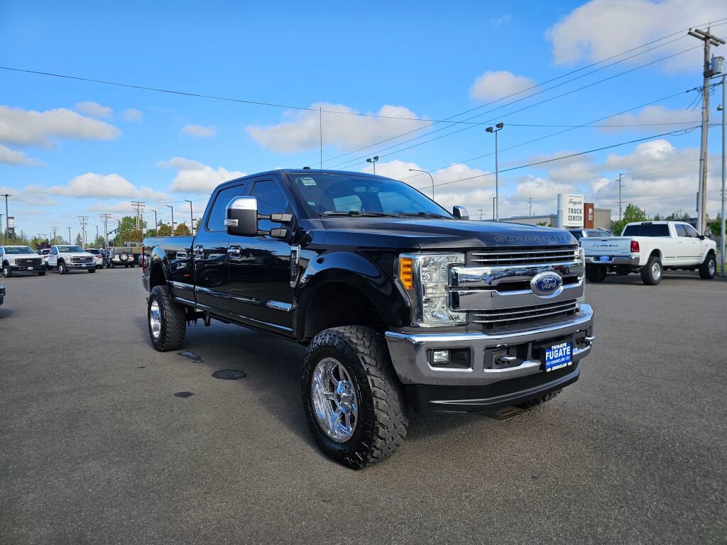 Used 2017 Ford F350 Lariat w/ Chrome Package AWD/4WD image 4