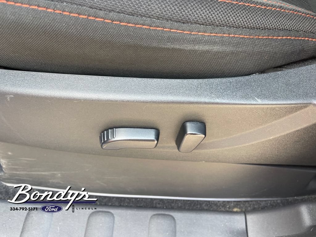 Used 2024 Nissan Frontier Pro-X RWD image 9