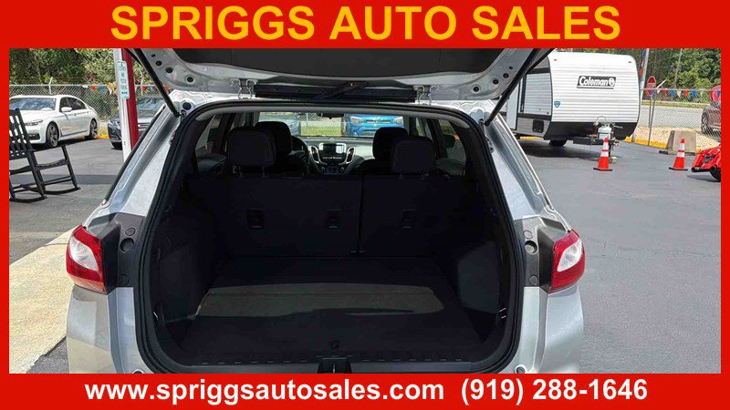 Used 2021 Chevrolet Equinox LS w/ LS Convenience Package FWD image 6
