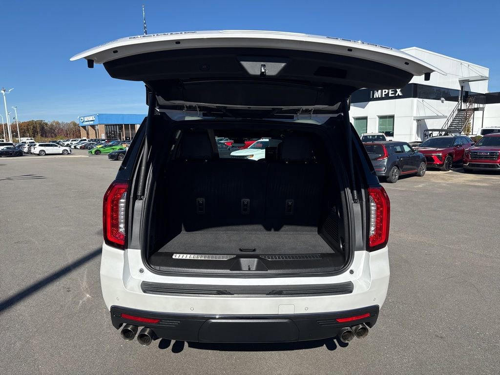 Used 2024 GMC Yukon Denali Ultimate image 32
