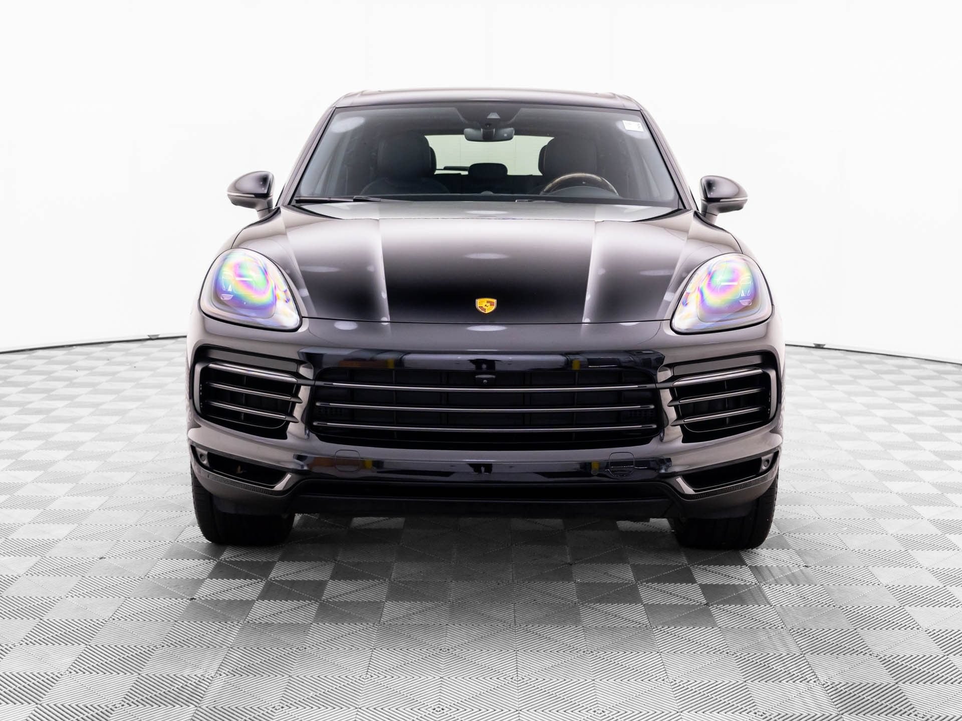 Certified 2023 Porsche Cayenne Platinum Edition AWD/4WD image 9