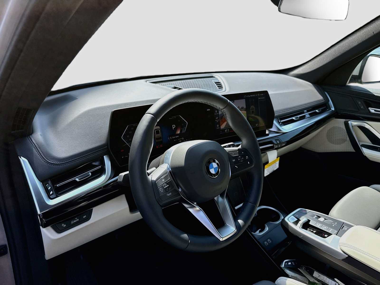 New 2027 BMW X1 xDrive28i AWD/4WD image 12