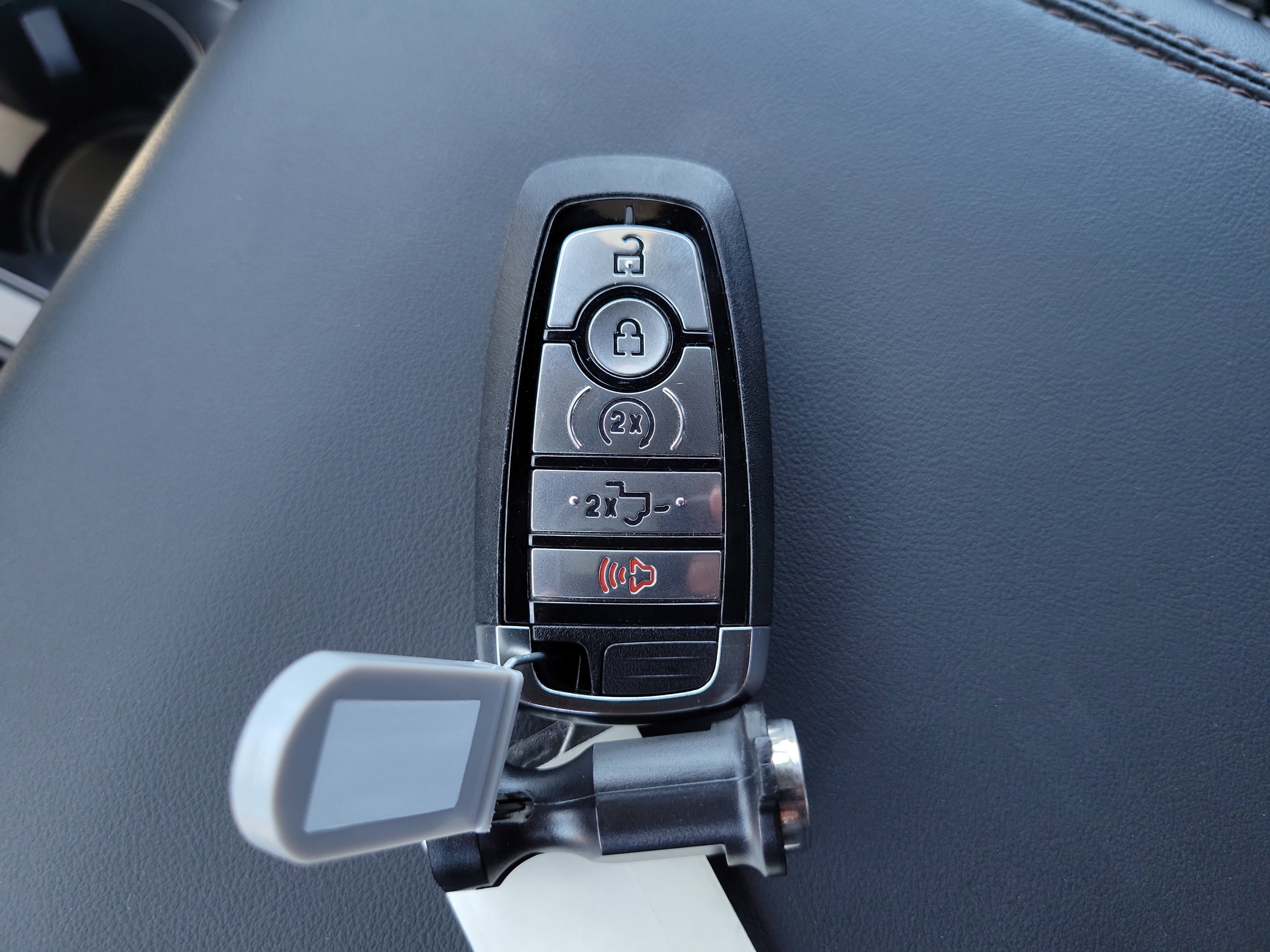 Certified 2023 Ford F150 Raptor image 29