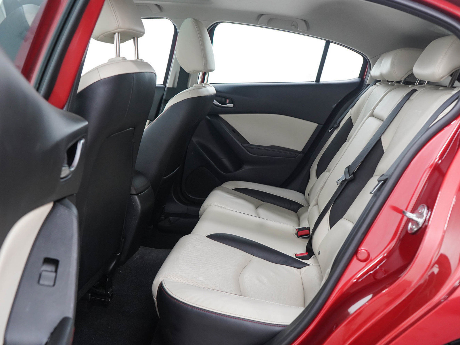 Used 2014 MAZDA MAZDA3 s Grand Touring FWD image 18