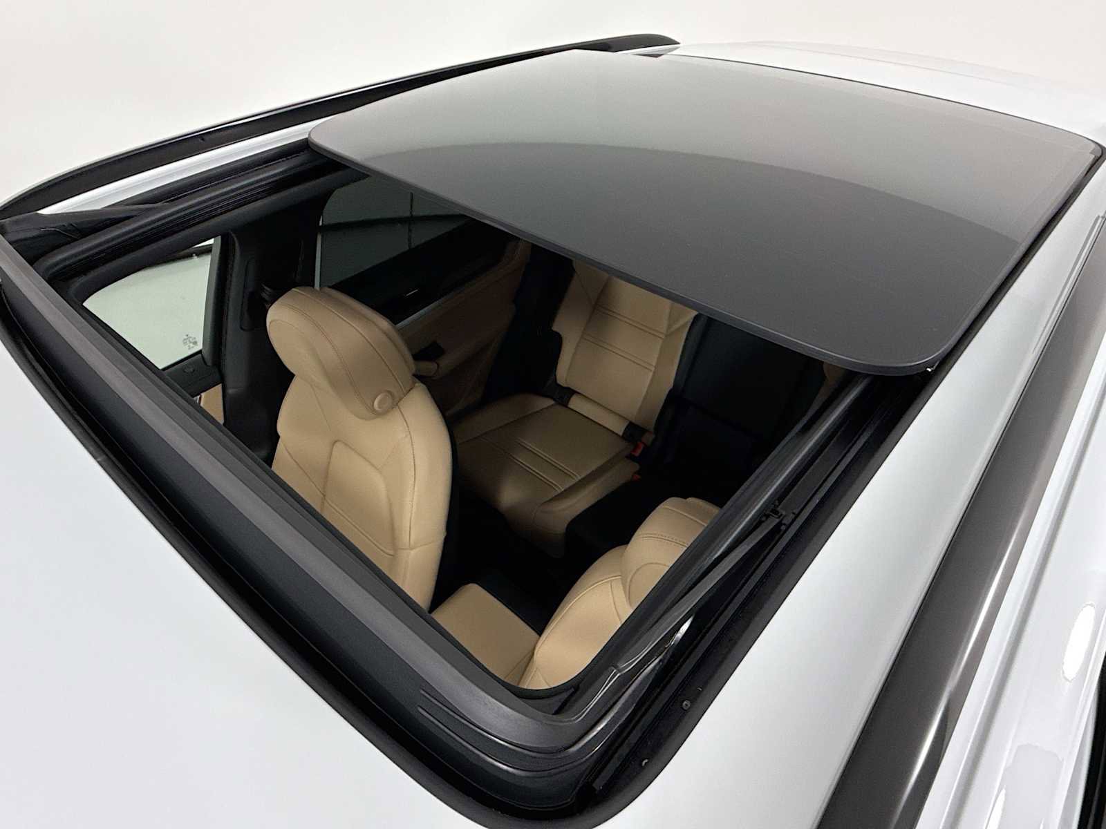 New 2026 Porsche Cayenne S image 23