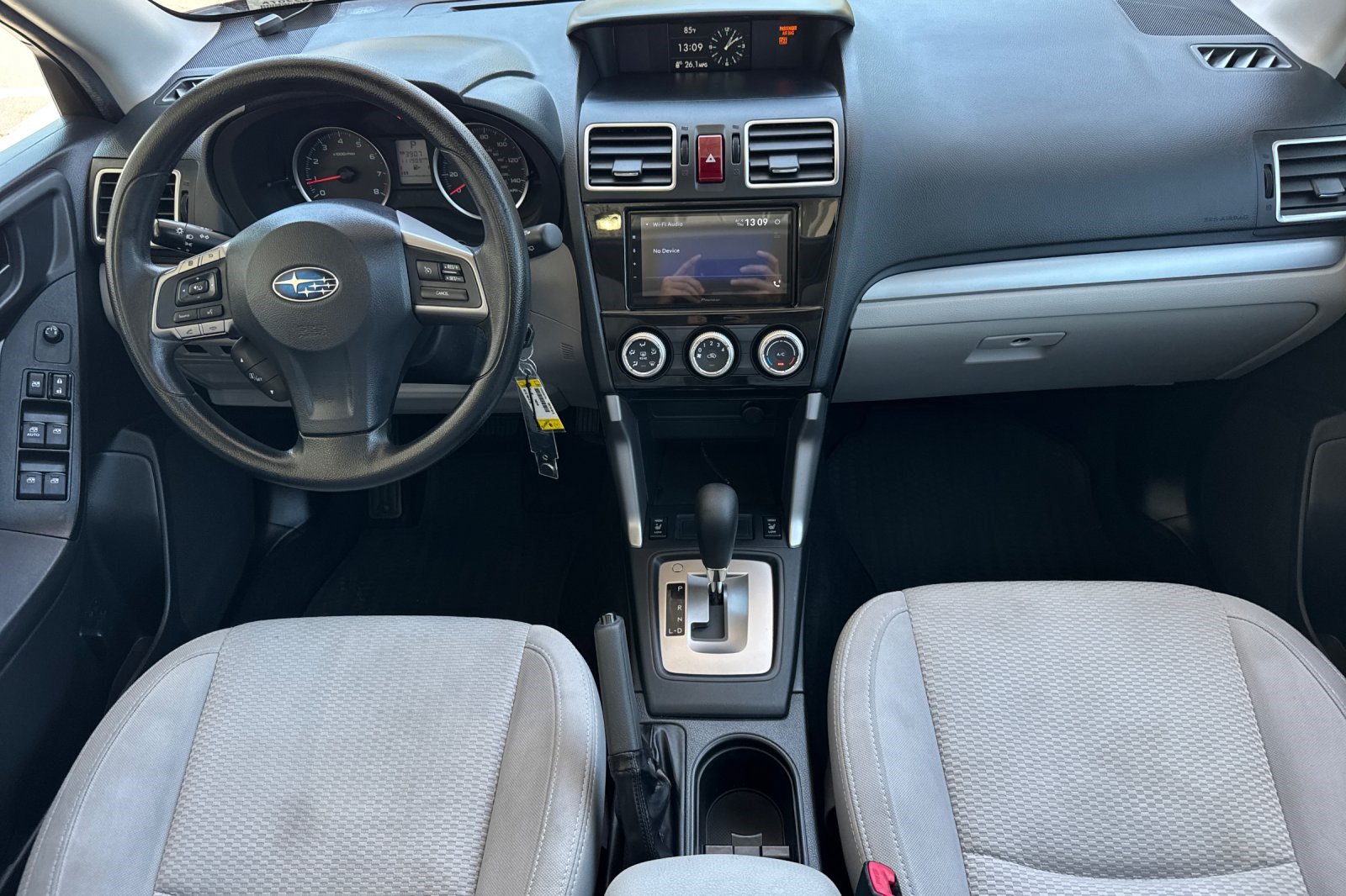 Used 2016 Subaru Forester 2.5i Premium w/ Popular Package #1 AWD/4WD image 16