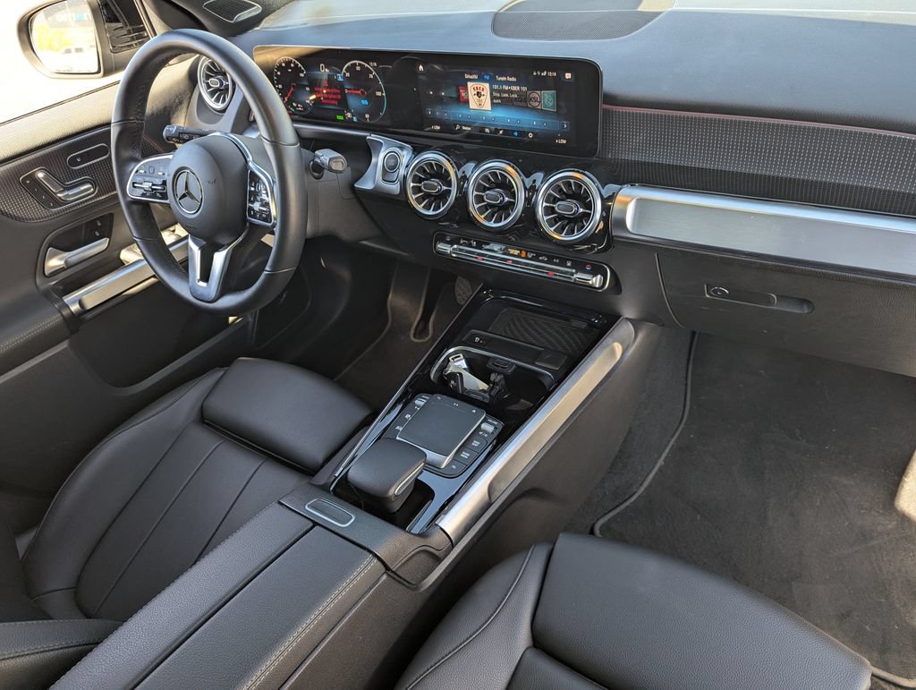 Used 2022 Mercedes-Benz EQB 350 4MATIC image 31