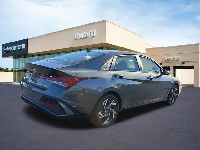 Certified 2025 Hyundai Elantra SEL FWD image 7