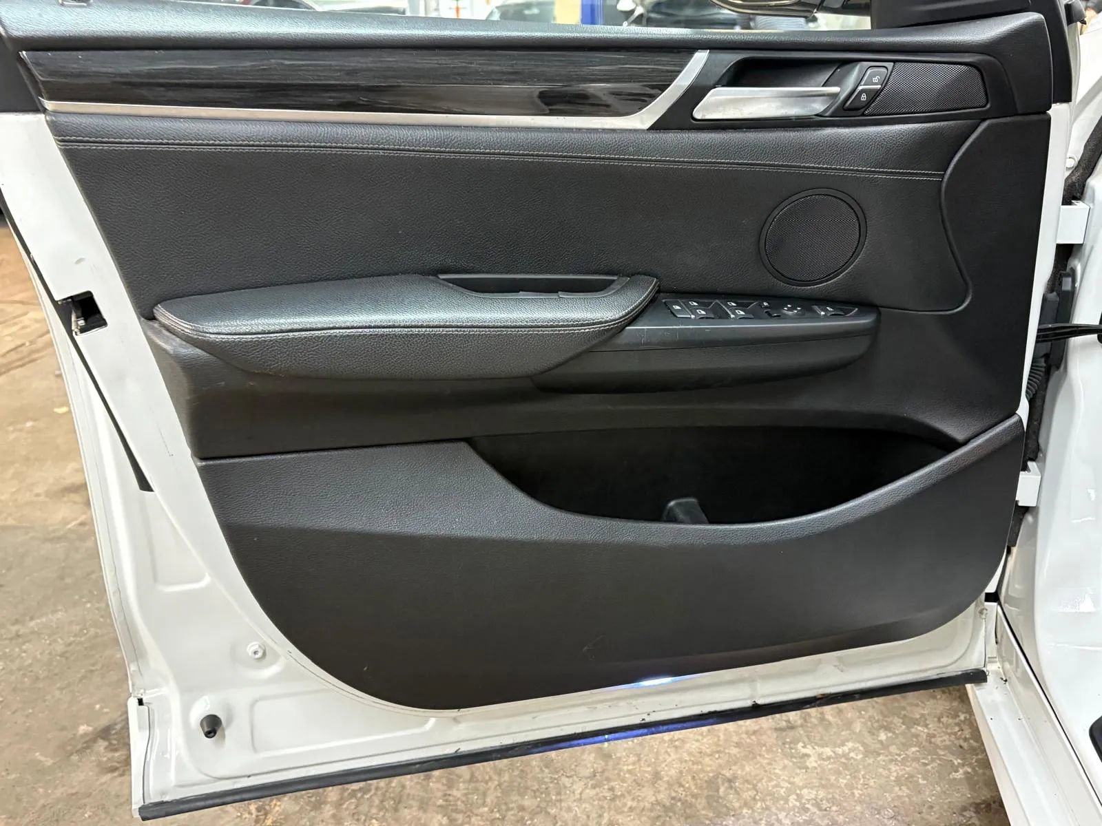 Used 2018 BMW X4 xDrive28i image 22