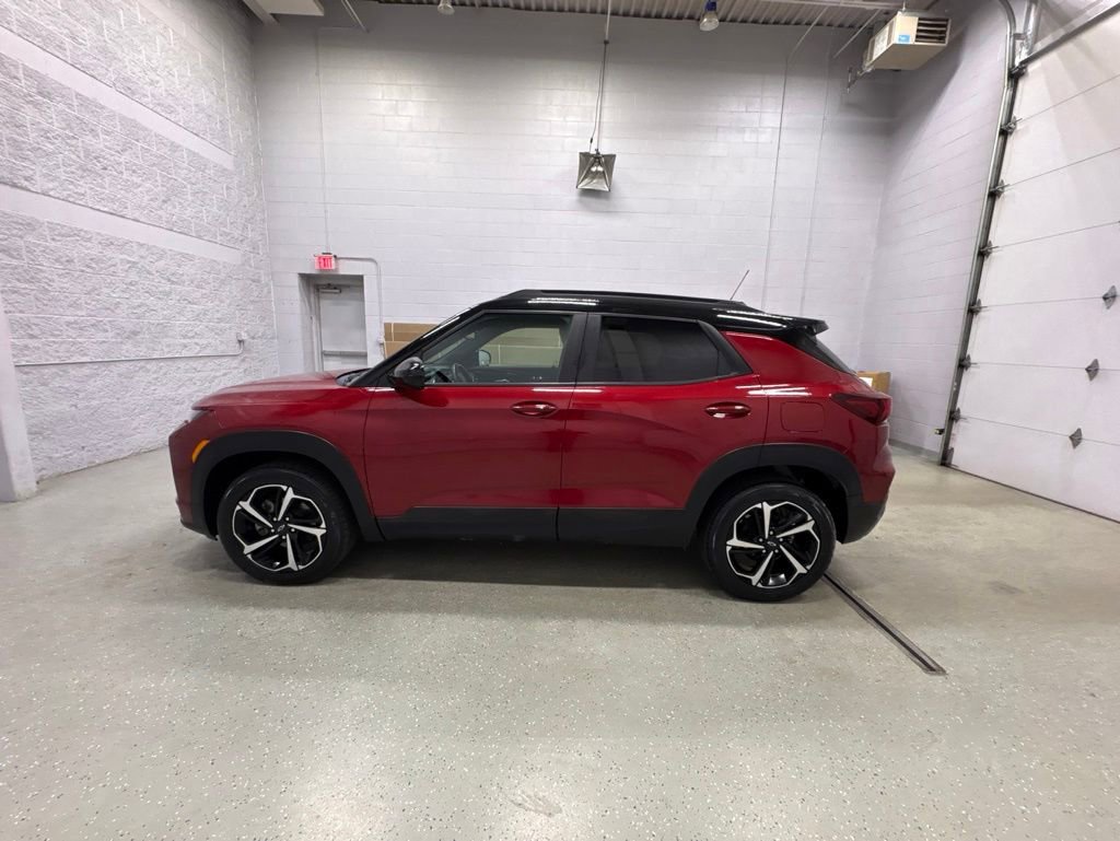 Used 2021 Chevrolet TrailBlazer RS w/ Convenience Package AWD/4WD image 7