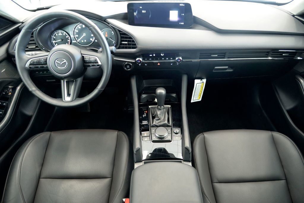 Certified 2025 MAZDA MAZDA3 2.5 Turbo Sedan w/Premium Plus image 17