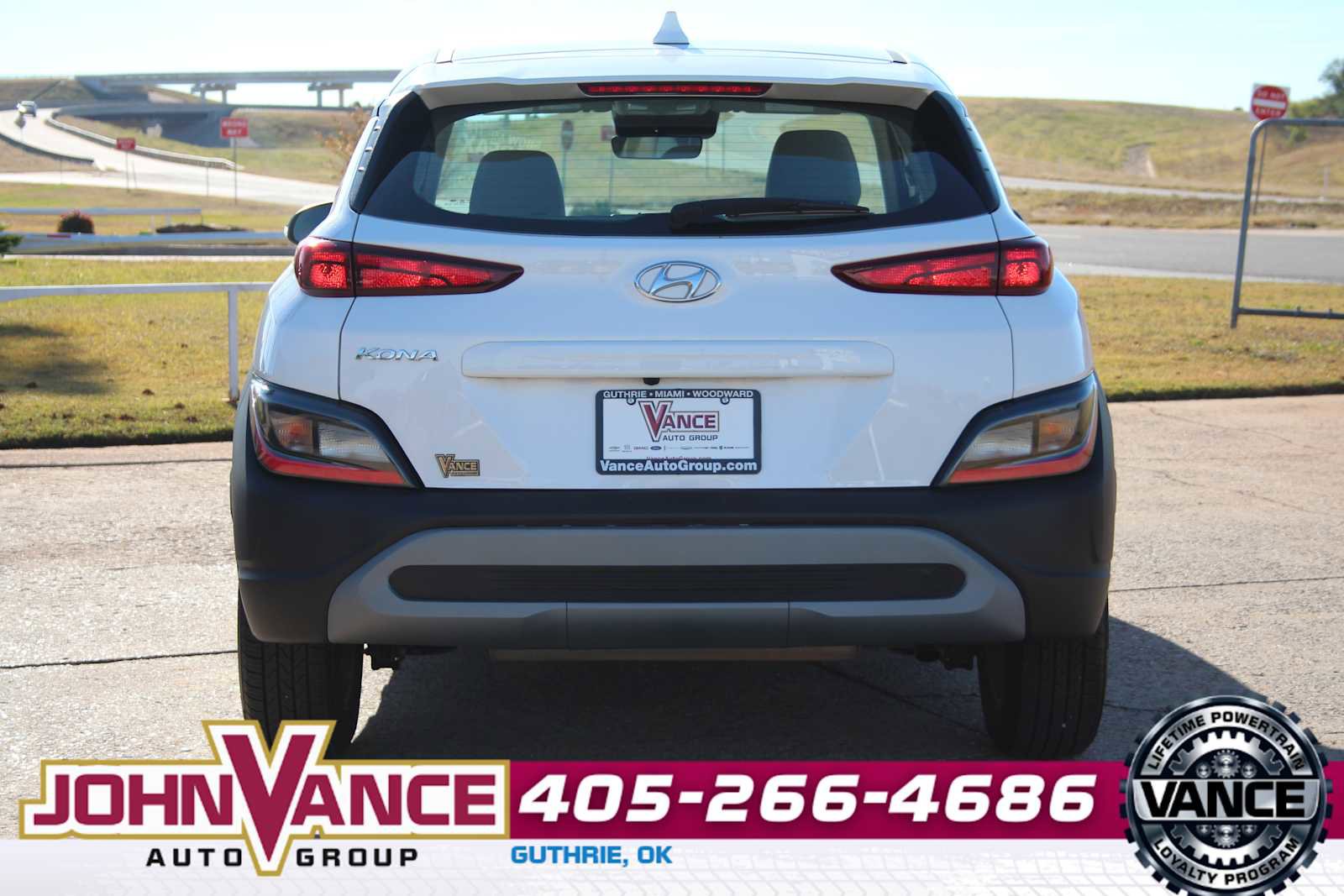 Used 2023 Hyundai Kona SE image 7